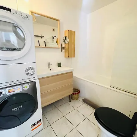 La Frida, Cosy & Quiet Бове